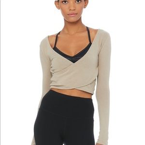 Alo Yoga Amelia Luxe Long Sleeve Crop Top